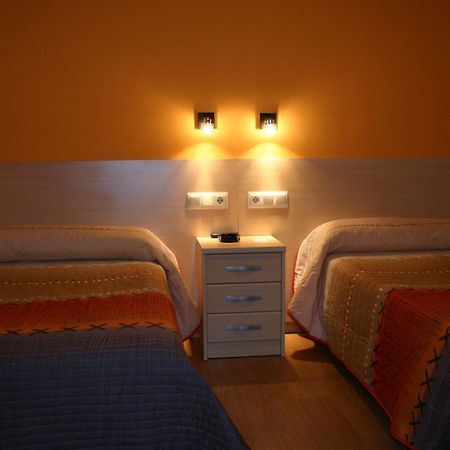 Hostal Hispanico I Salamanca Esterno foto