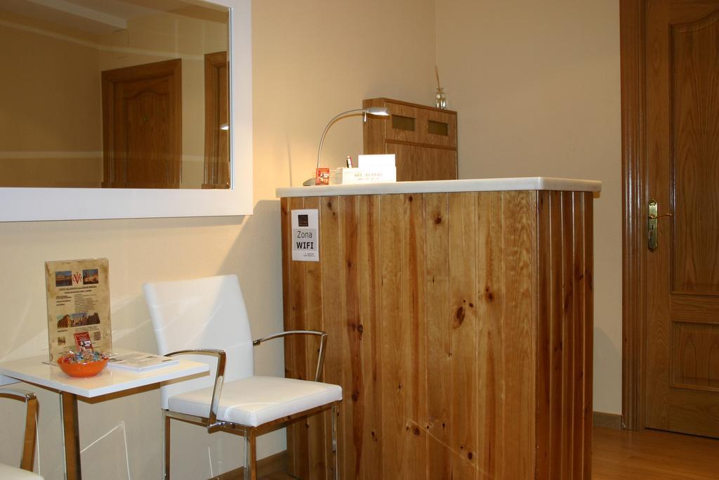 Hostal Hispanico I Salamanca Esterno foto