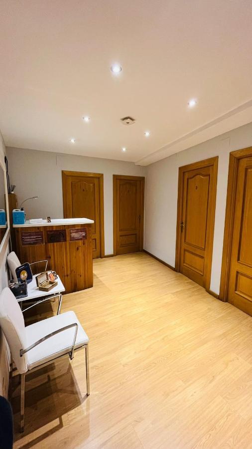 Hostal Hispanico I Salamanca Esterno foto