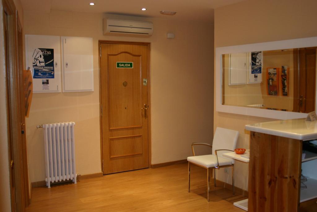 Hostal Hispanico I Salamanca Esterno foto